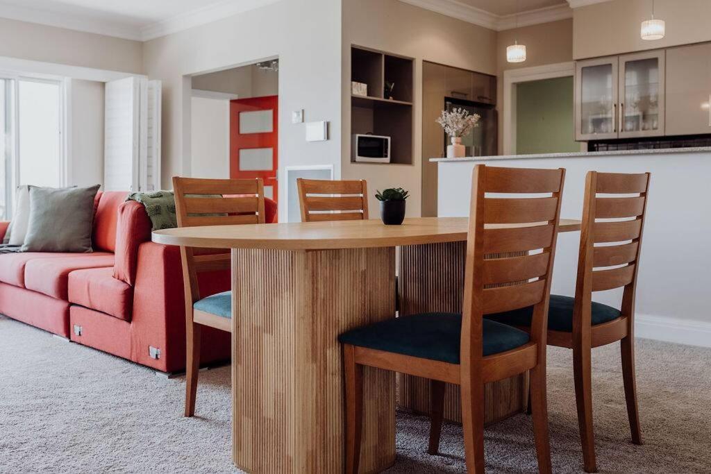 Apartment On James 比舍诺 外观 照片